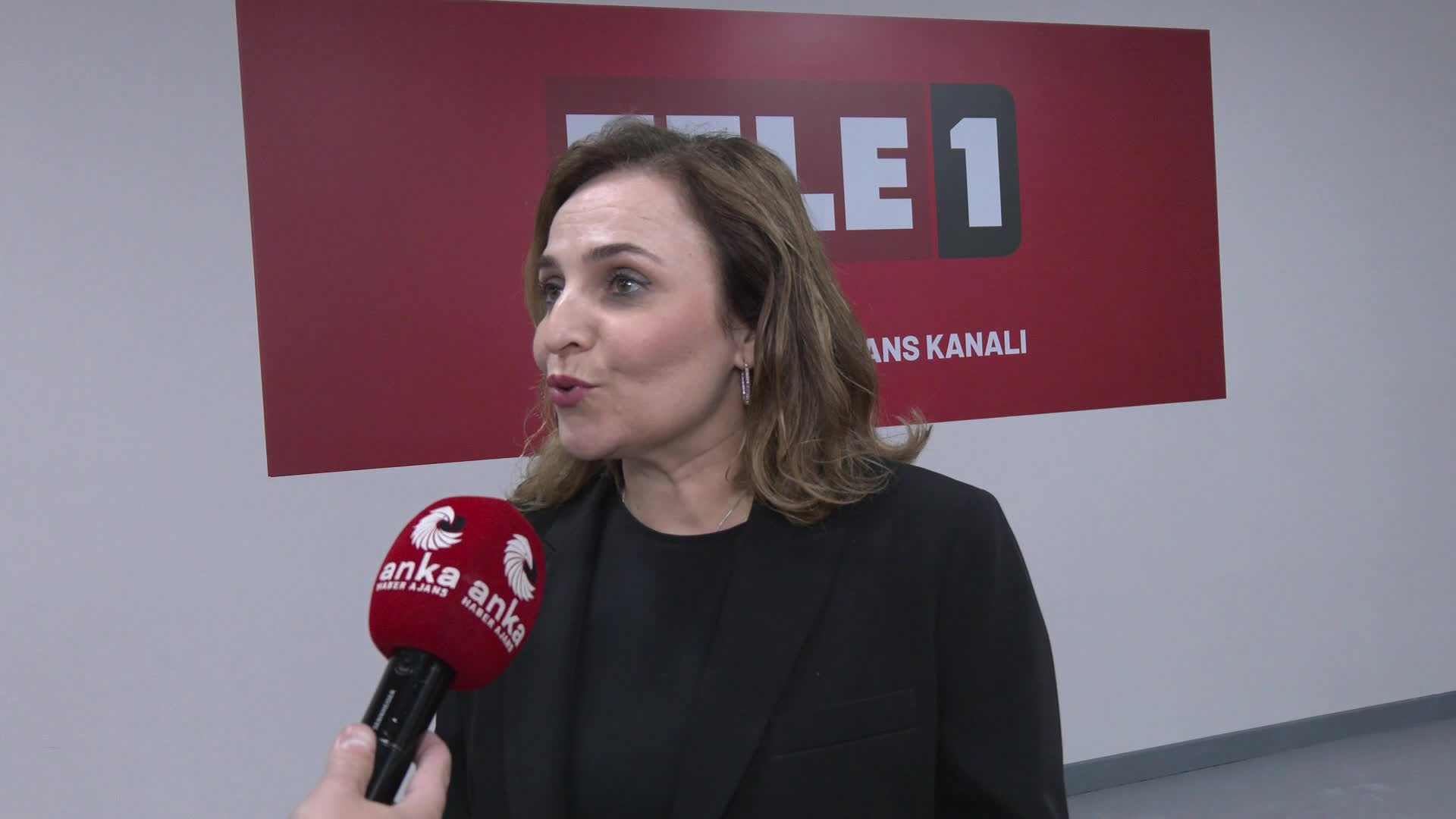 DEM Parti, TELE 1'ye kayyum atanmasına tepki gösterdi ve iktidara çağrıda bulundu